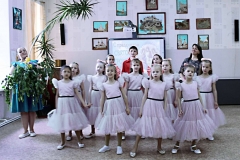 prazdnik-russkoj-berezki-troitsa-6